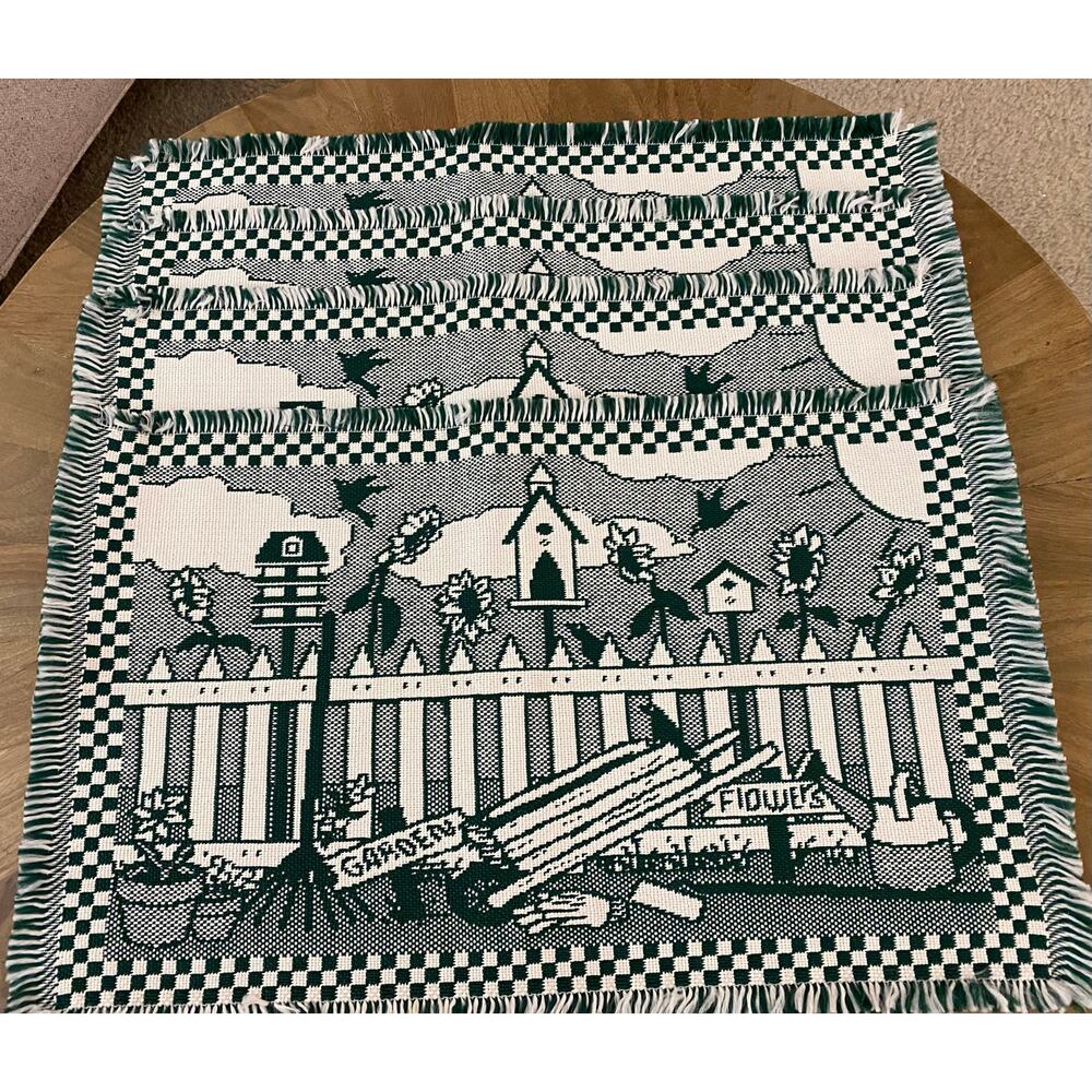 Vtg Cottagecore Woven Tapestry Garden Placemats -Set of 4 -Green & White Fringed